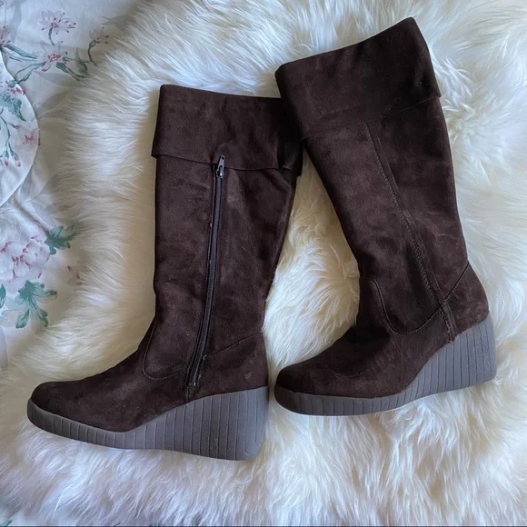 Hush puppies store tall boots